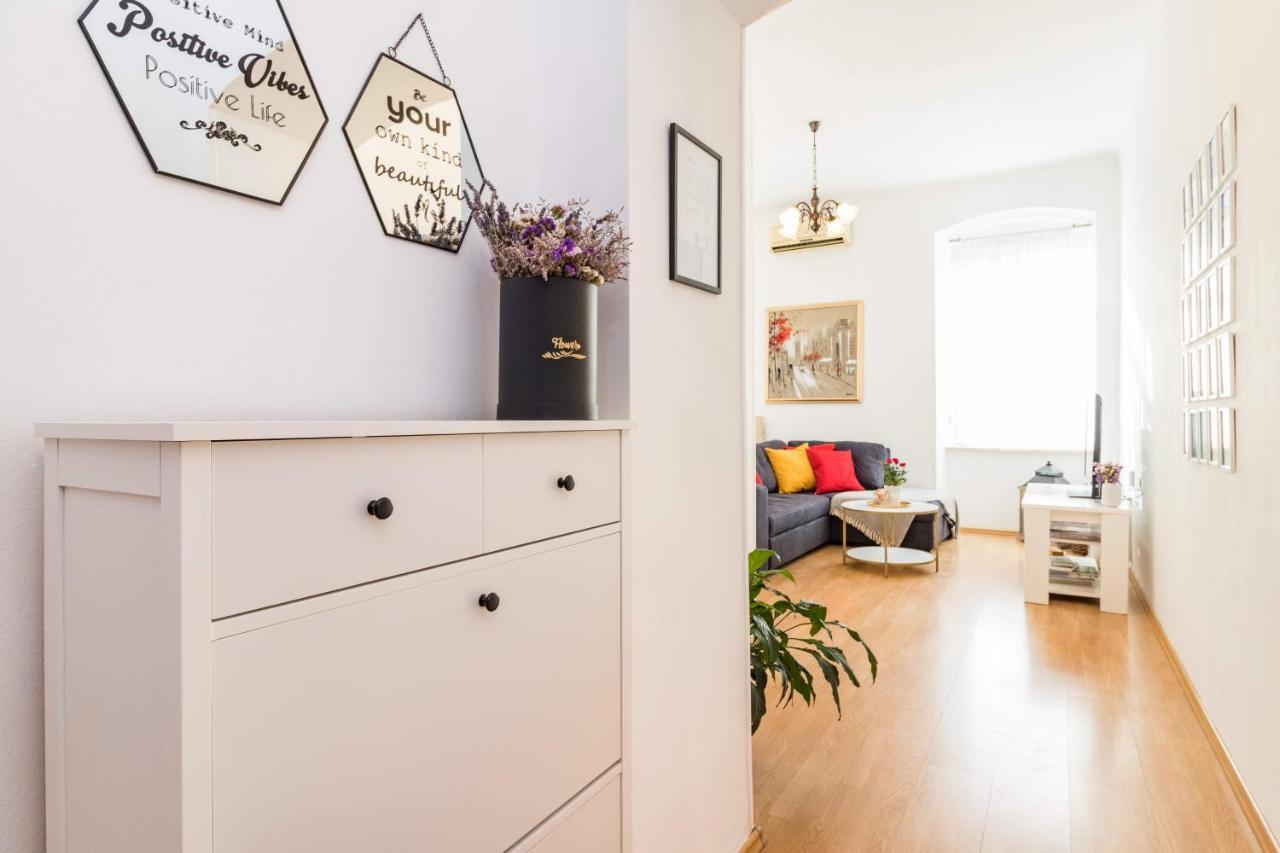 PUY Apartman Lussi מראה חיצוני תמונה