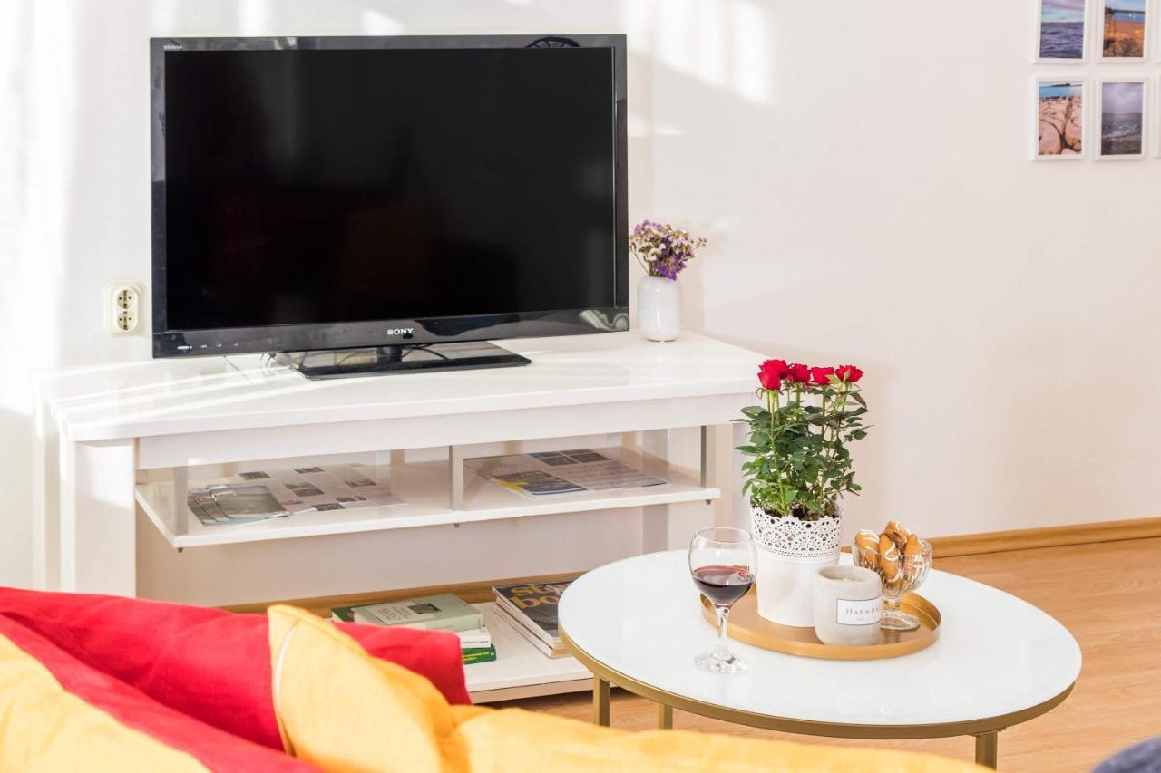 PUY Apartman Lussi מראה חיצוני תמונה