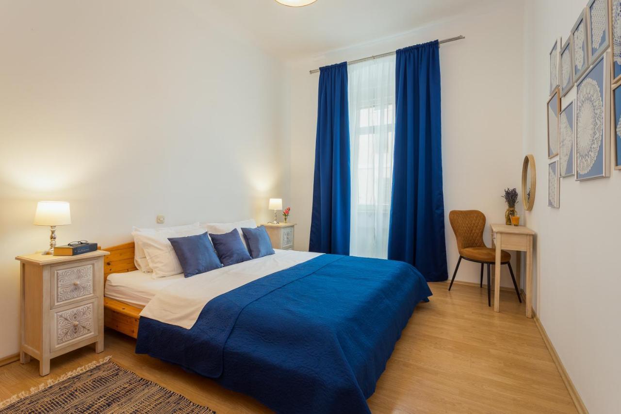 PUY Apartman Lussi מראה חיצוני תמונה