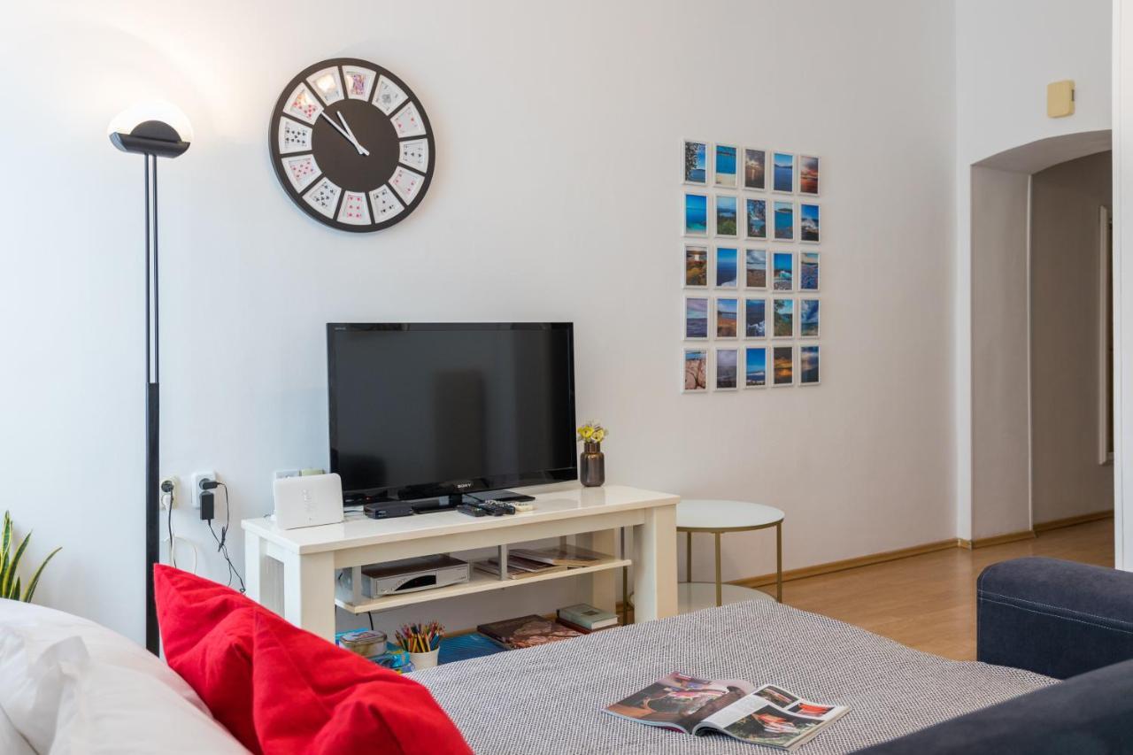 PUY Apartman Lussi מראה חיצוני תמונה
