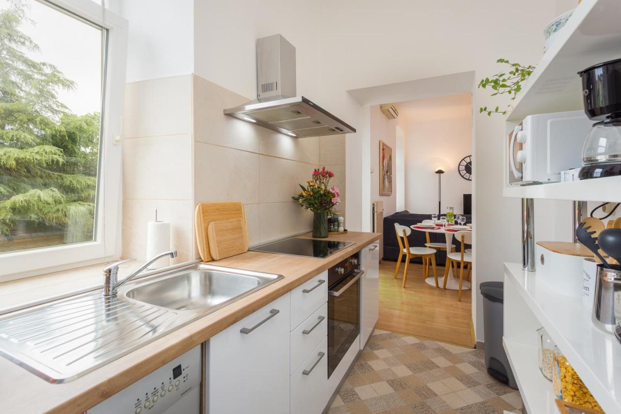 PUY Apartman Lussi מראה חיצוני תמונה