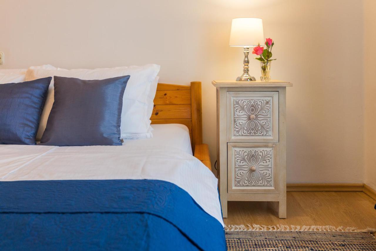 PUY Apartman Lussi מראה חיצוני תמונה